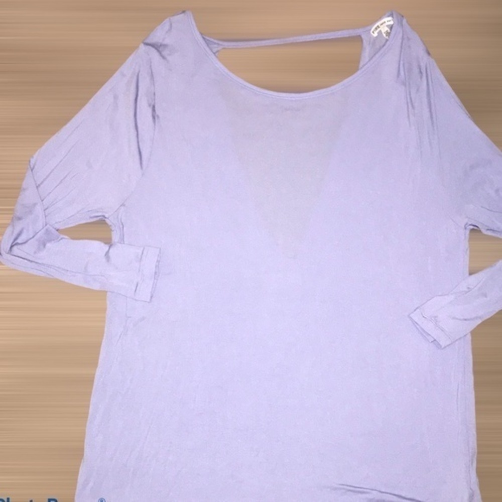 🆕 VS Pink  Open Back periwinkle Blue Long Sleeve - Picture 2 of 9
